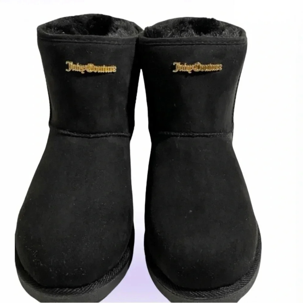 Juicy Couture faux fur studded black suede boots Sz 10